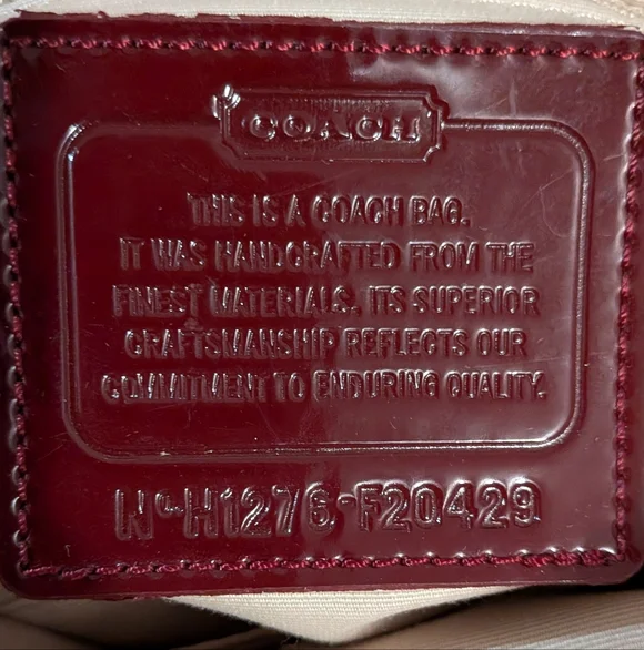 ✨SOLD✨Coach SET Signature Jacquard Red Metallic Stripe Tote Wristlet Wallet Y2K - Picture 7 of 14